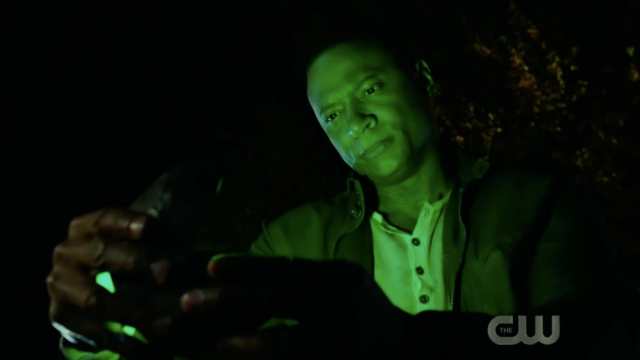 Arrow’s Bright Green Tease Was About Exactly What You Thought It Was