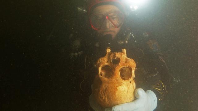 Skeleton Found In Submerged Mexican Cave Sheds New Light On Earliest People In America