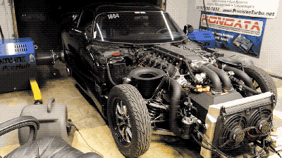 Watch The Delicate Tranquility Of A 2,872 Horsepower Dodge Viper Dyno Pull