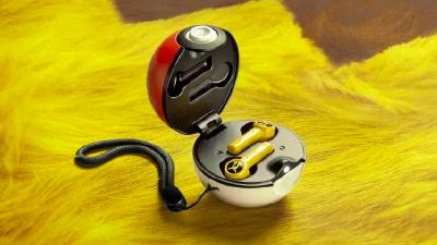 Razer Just Won The Wireless Headphone Wars With Pikachu Earbuds That Charge Inside A Poké Ball