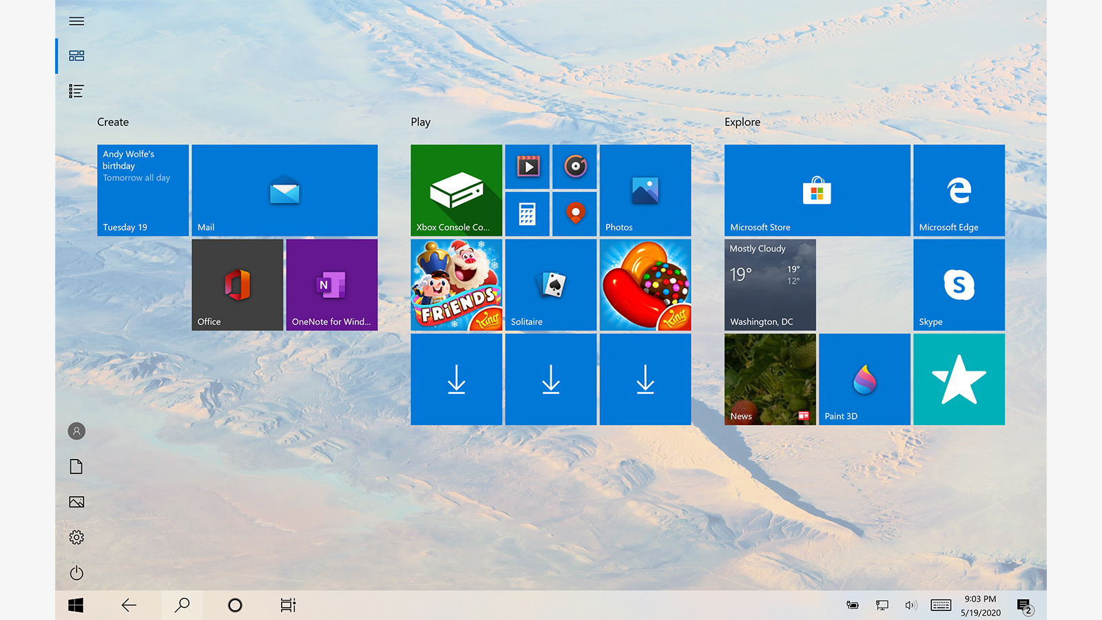 The Windows Start menu, in tablet mode. (Screenshot: Gizmodo)