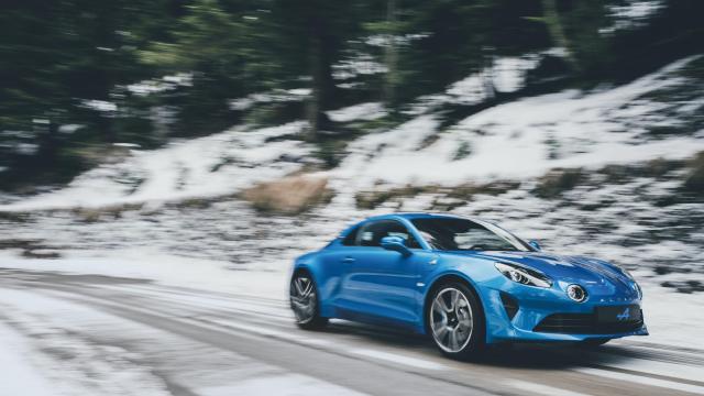 Report: Renault Could Make Alpine Go Electric-Only To Save The Brand