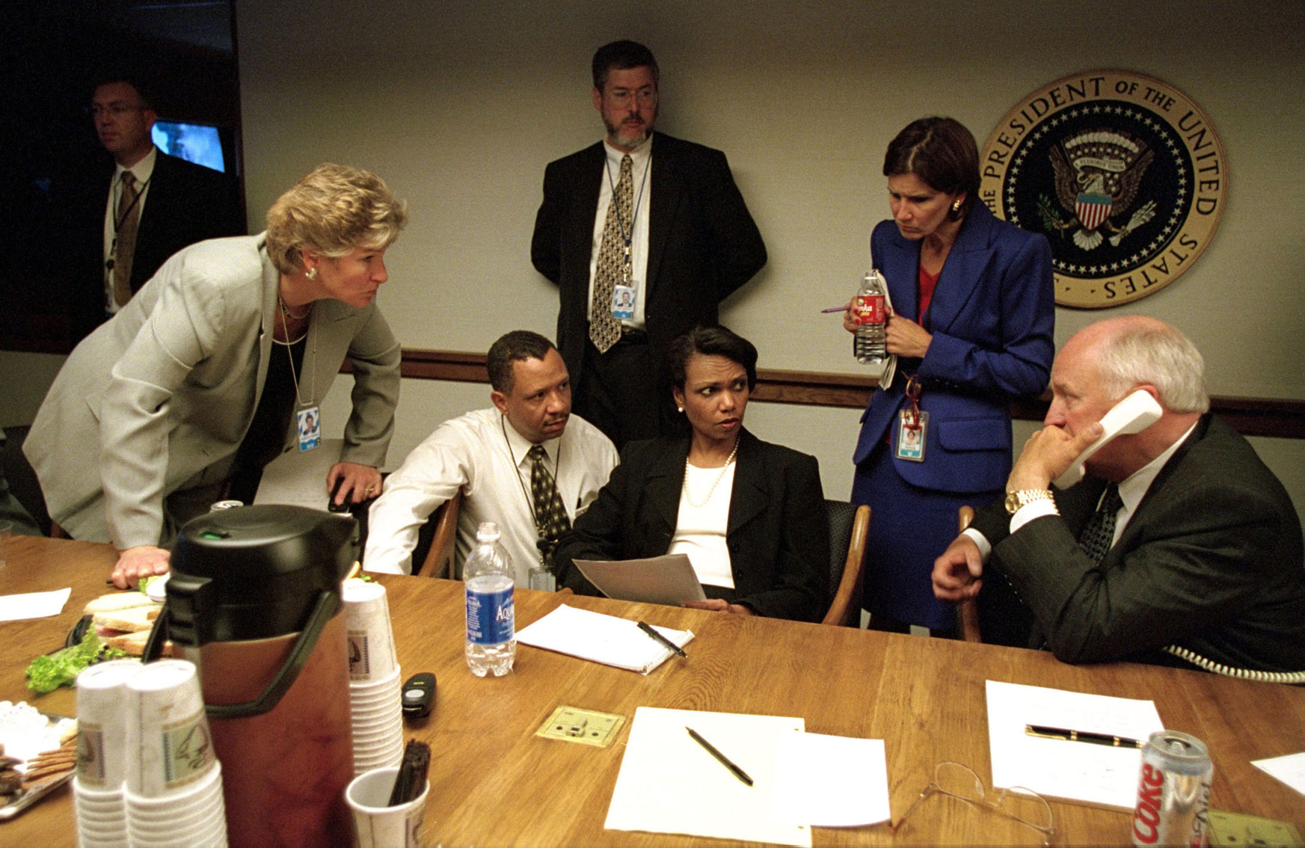 The Presidential Emergency Operations Centre on September 11, 2001 (Photo: Getty Images/U.S. National Archives)