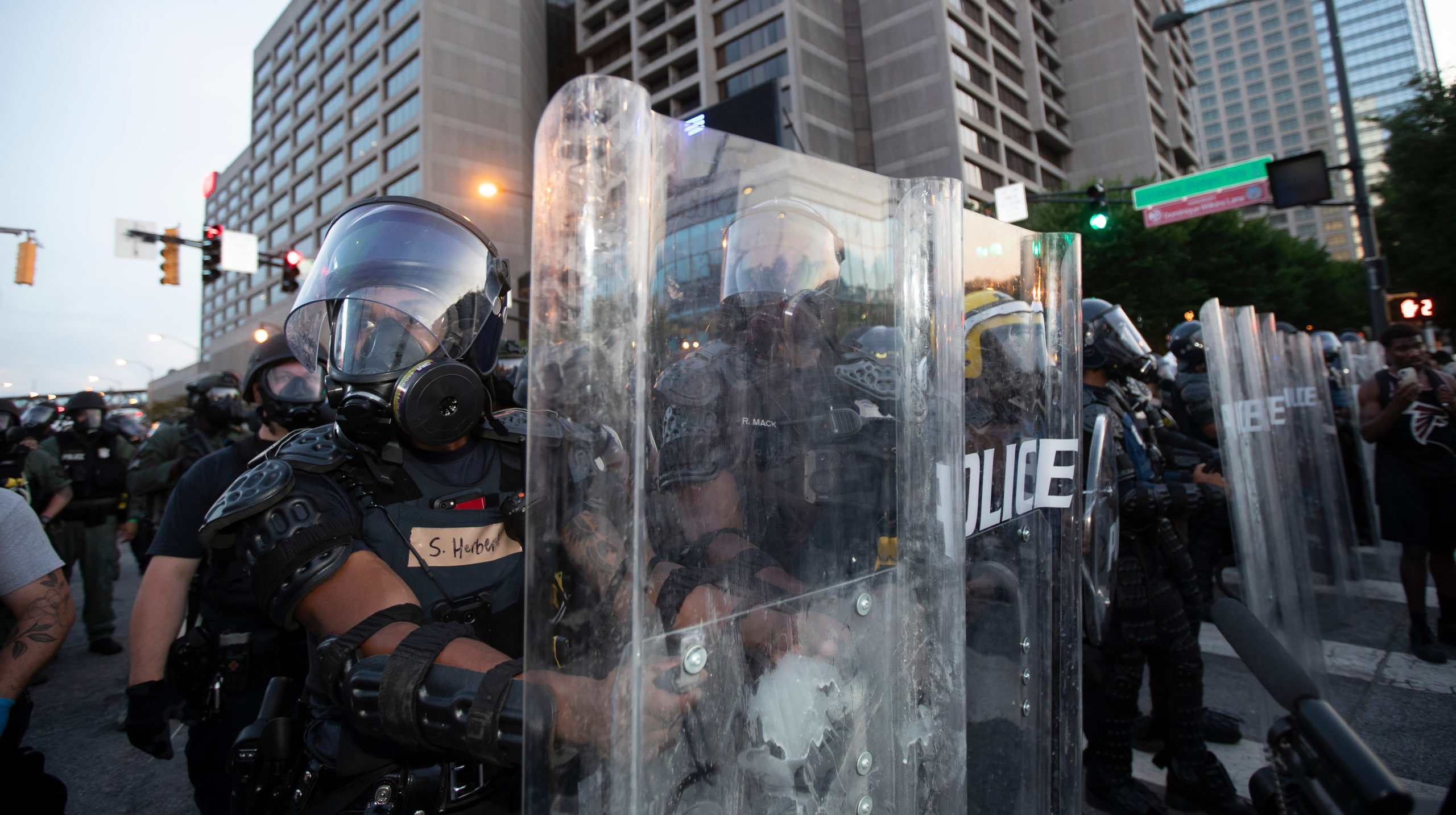 A riot line in Atlanta, Georgia on June 1, 2020. (Photo: John Bazemore, AP)