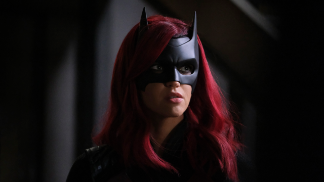 Batwoman’s Showrunner Considered a ‘Soap Opera’-Style Recast, But Ultimately Decided Against It