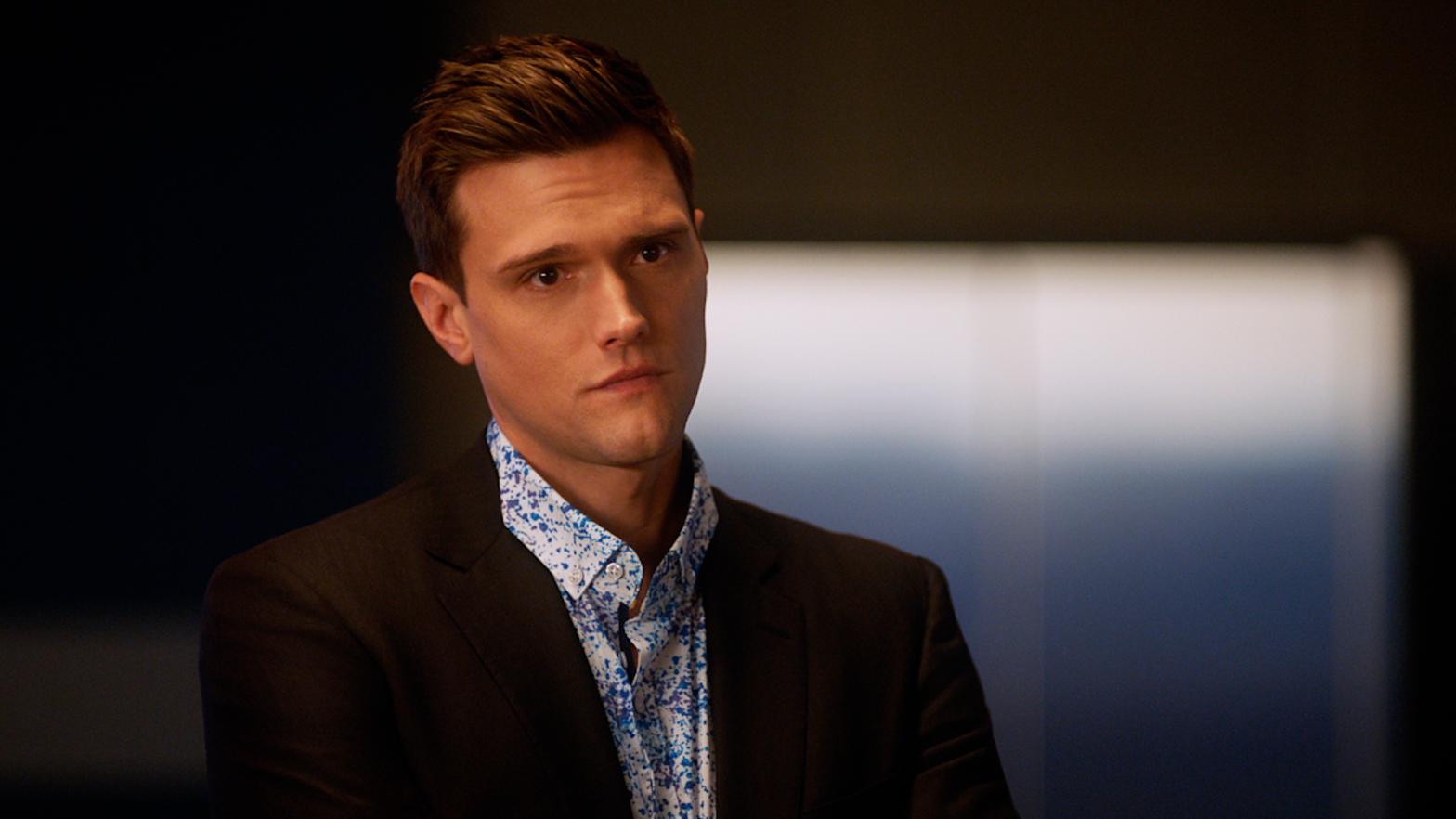 Hartley Sawyer will no longer be on The Flash. (Photo: CW)