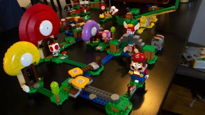 Lego’s Super Mario Is Perfect If You Suck at the Video Games