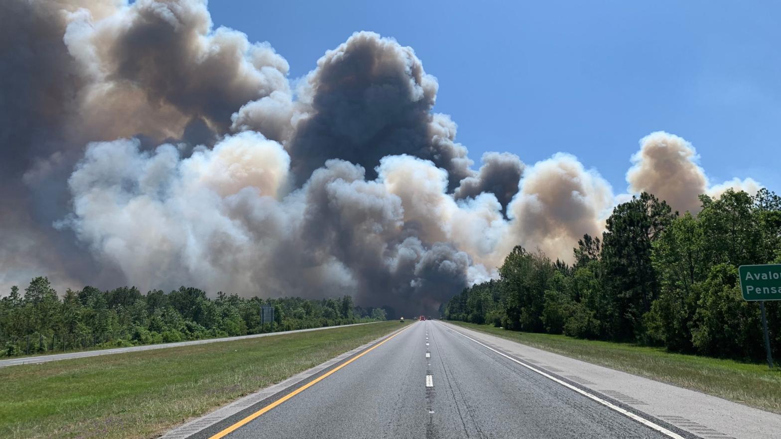 A view of smoke billowing from the Five Mile Swamp Fire. (Photo: Florida Forest Service)