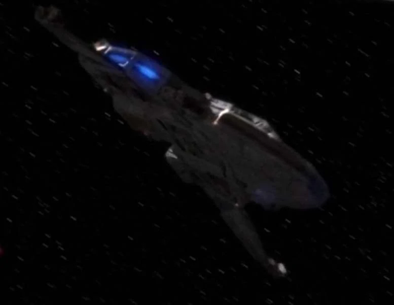 Shuttles make for good attack fighters, at least better than the dinky things Starfleet usually calls shuttles. (Image: CBS)