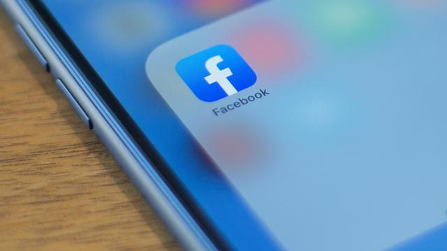 Facebook Is Pivoting Away From ‘Engaging’ Content In the News Feed