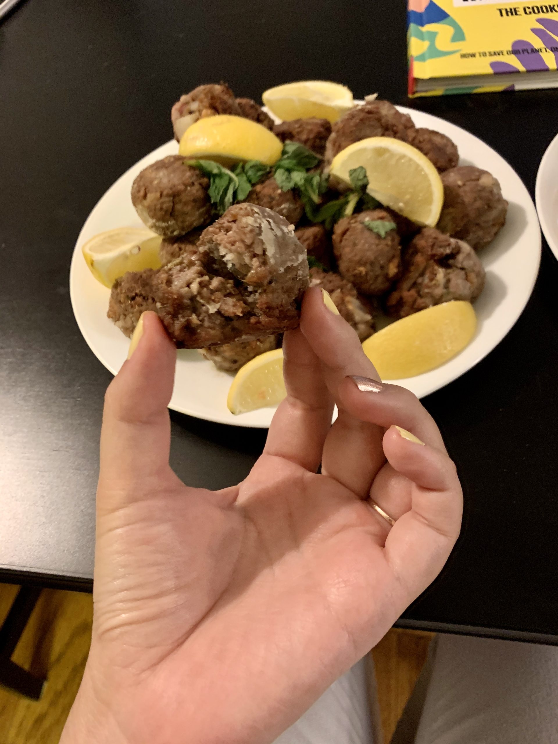 The keftedes held together despite the fact I have never made any sort of meatball in my life.  (Photo: Victoria Song/Gizmodo)