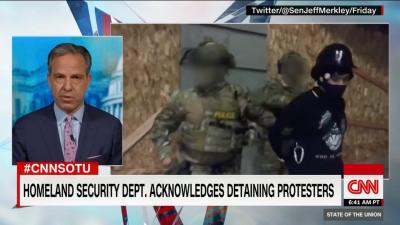CNN Blurs Faces of U.S. Secret Police in Viral Video