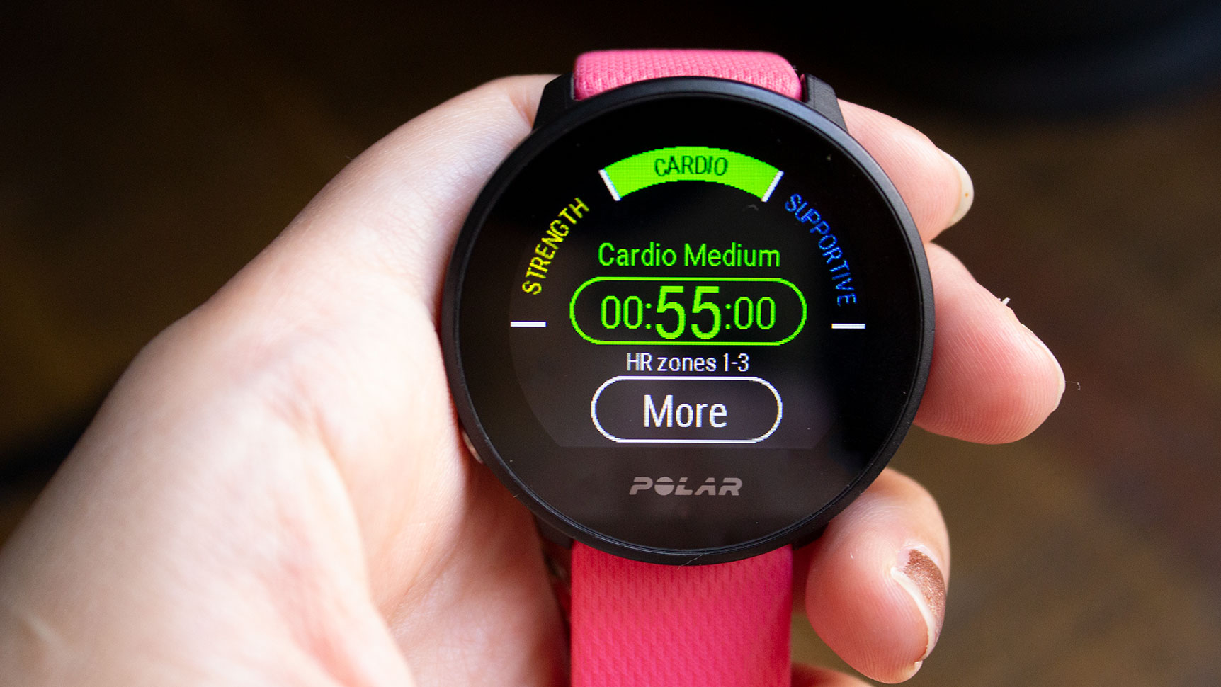 A look at the FitSpark screen on the watch. (Photo: Victoria Song/Gizmodo)