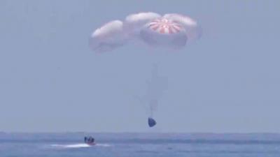 SpaceX Dragon Spacecraft Lands Safely in the Gulf of Mexico