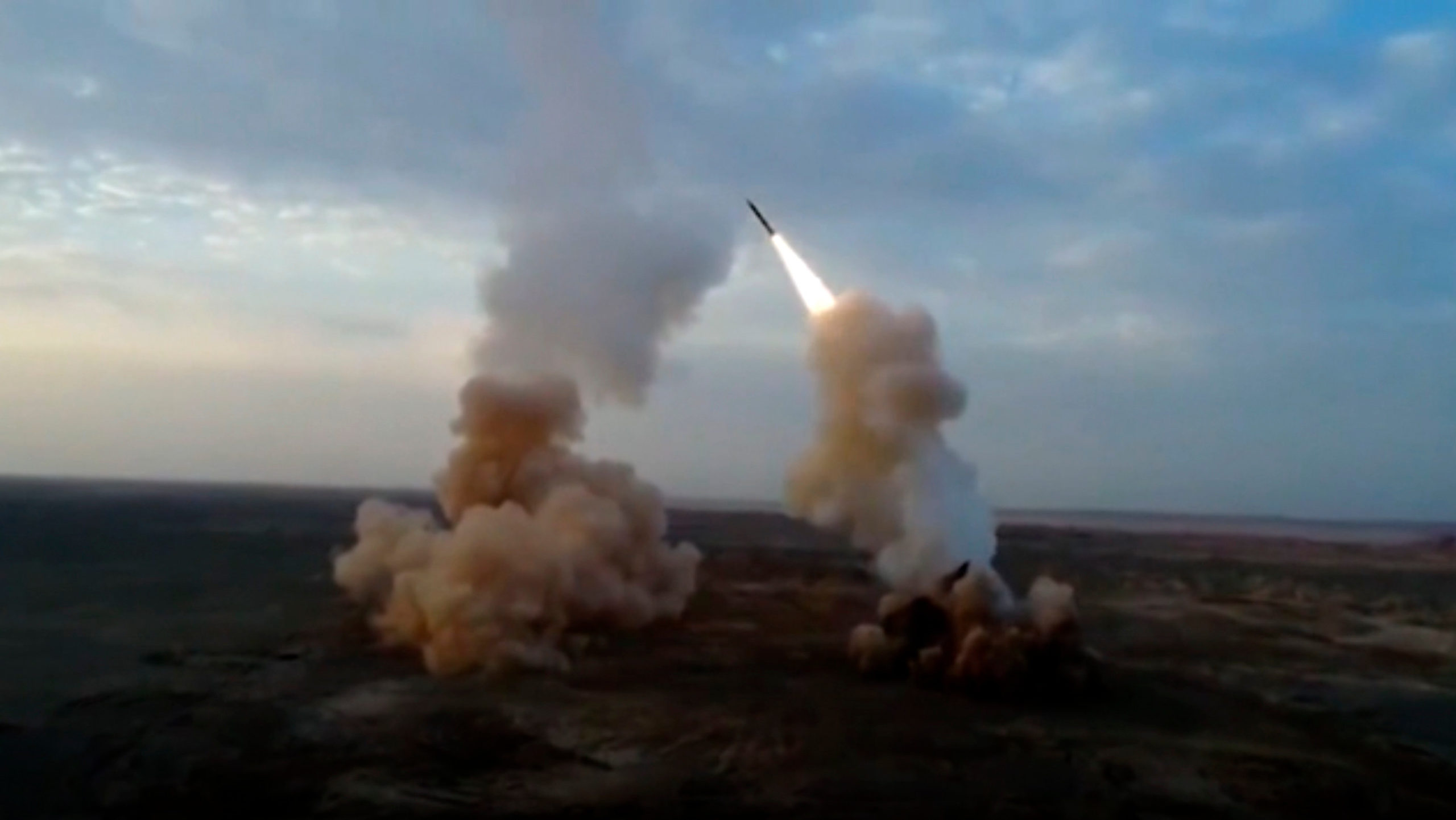 The IRGC firing ballistic missiles during a live-fire exercise in a photo released July 28, 2020. This photo was released by the IRGC and cannot be independently verified. (Photo: IRGC, AP)