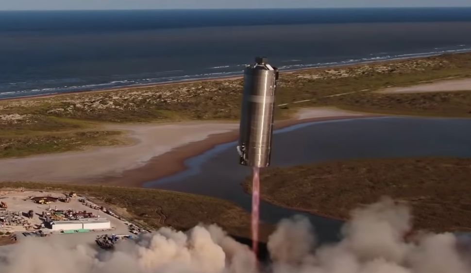 The Starship SN5 prototype during its inaugural hop.  (Image: SpaceX)
