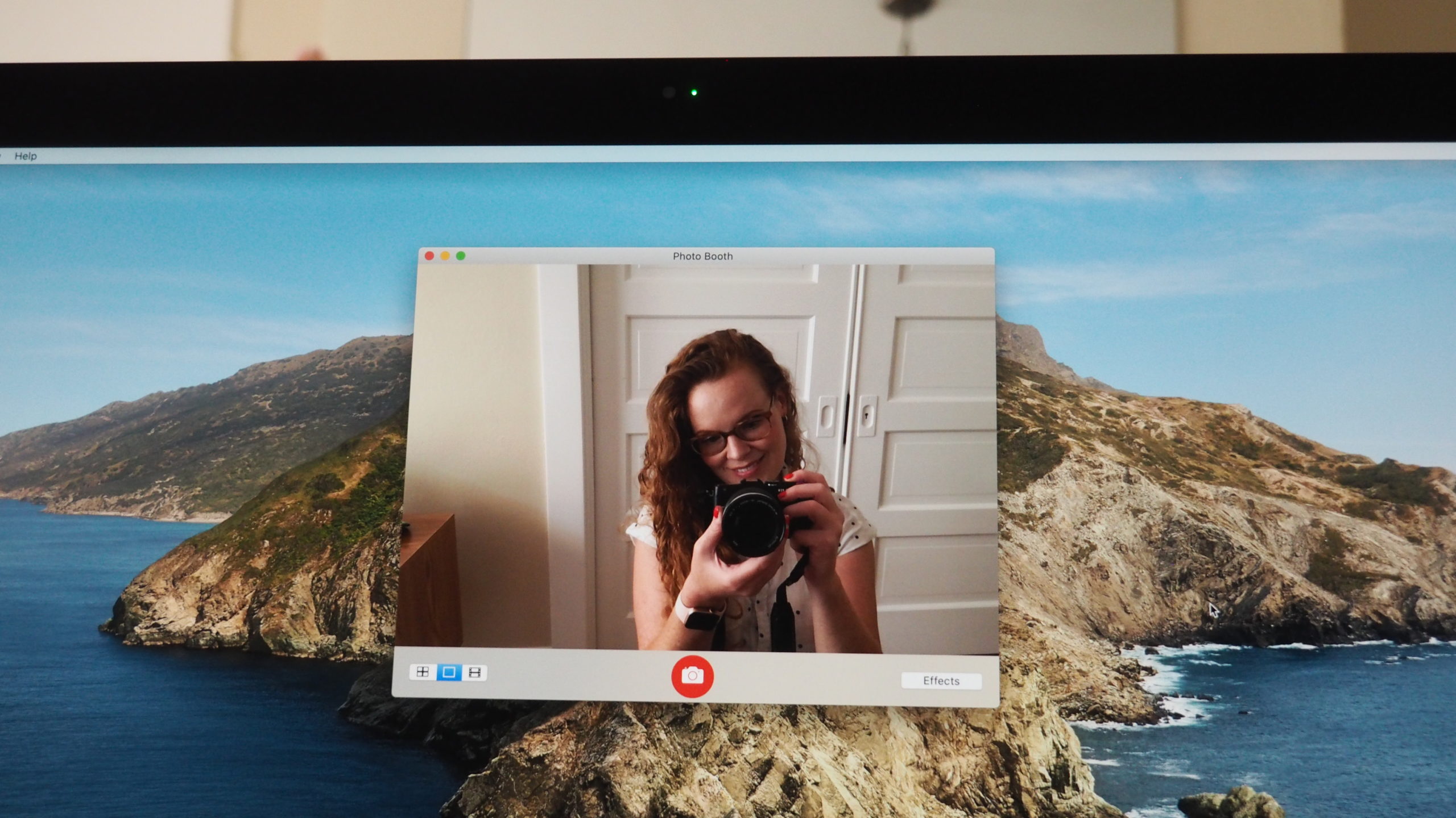 My MacBook's 720p camera sucks compared to this. (Photo: Caitlin McGarry/Gizmodo)