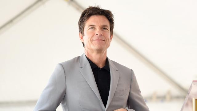 Jason Bateman Will Adapt Superworld, a Story Where Everyone Has Superpowers Except One Guy