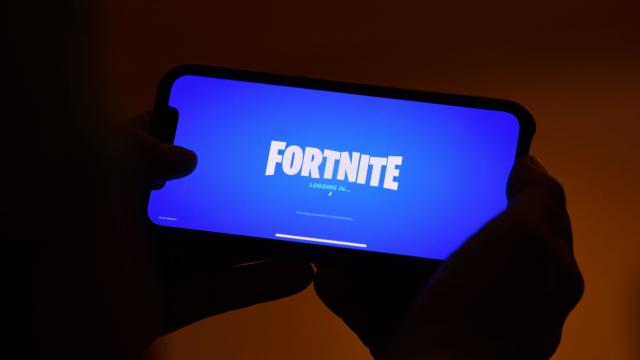 Apple Threatens to Ban Fortnite and Unreal Engine From iOS and macOS
