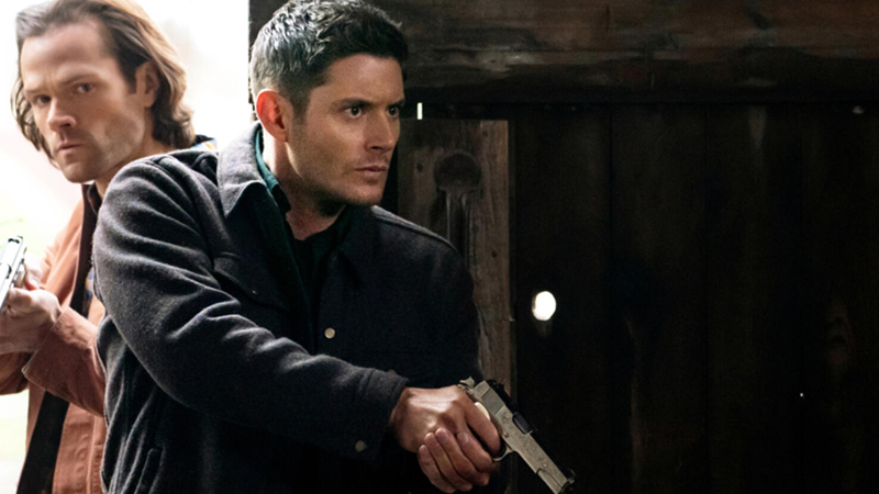 Ackles is hanging up the demon hunt for a supersuit. (Image: The CW)