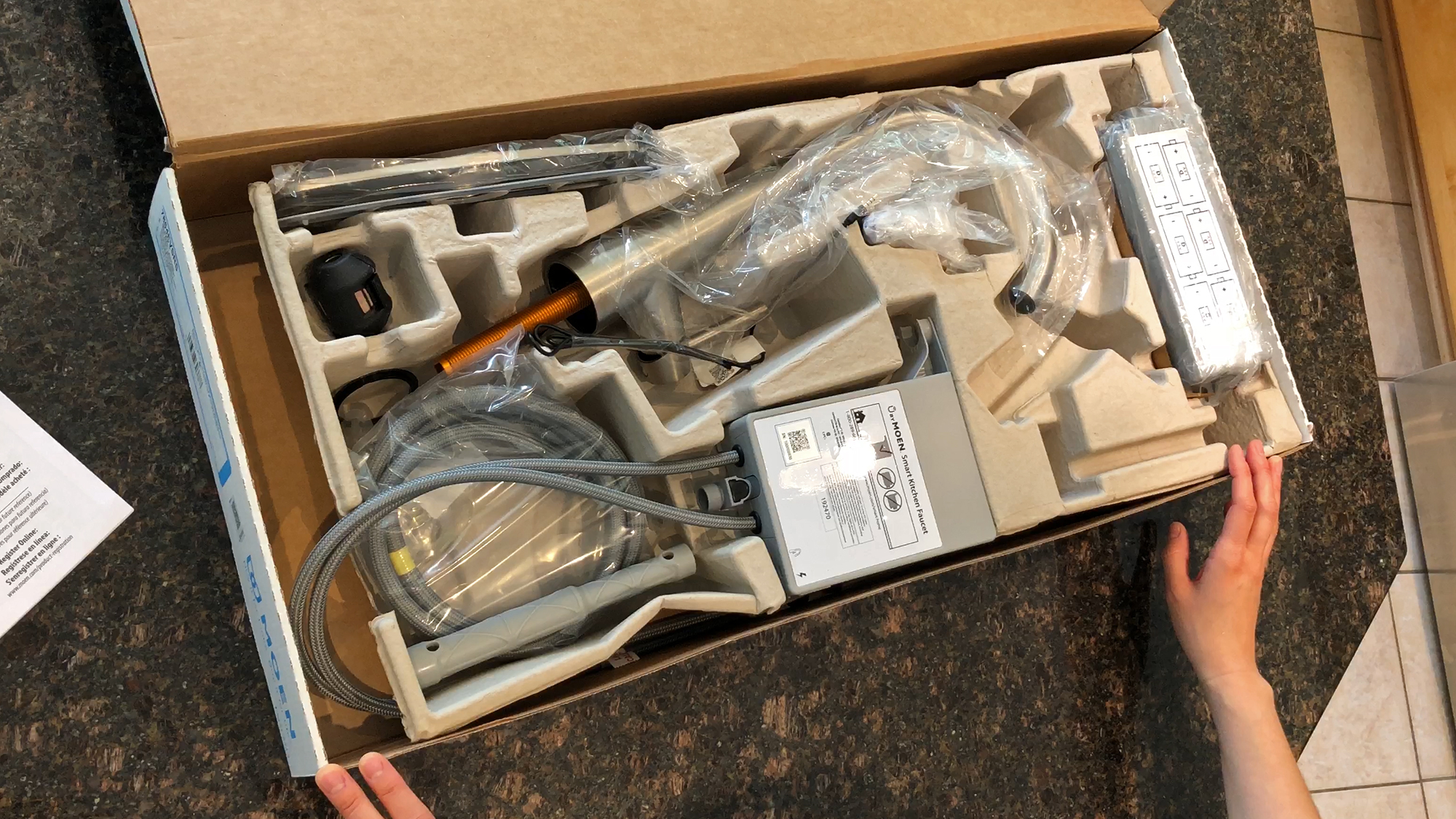 Having never installed a faucet before the U by Moen Smart Faucet seemed like a daunting task when I first opened the box. (Photo: Andrew Liszewski/Gizmodo)