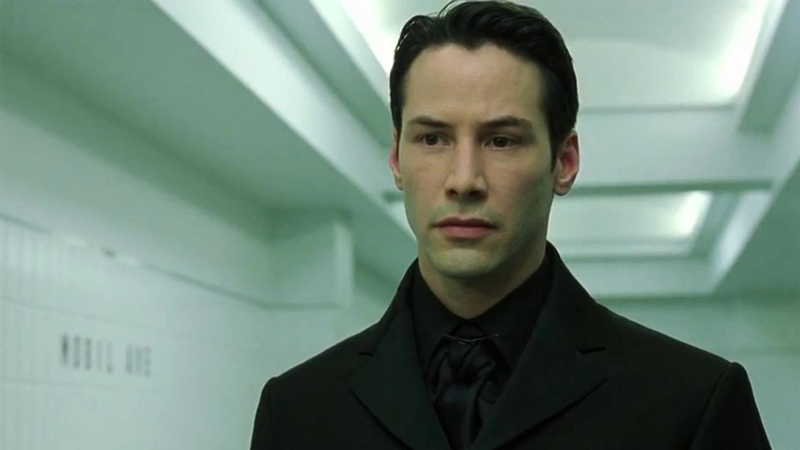 Neo looking snazzy, as he is wont to do in The Matrix. (Image: Warner Bros.)