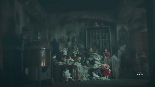 The Haunting of Bly Manor’s Trailer Reminds You Not to Leave Creepy Dolls Lying Around