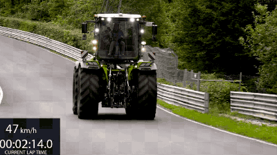 Watch This 372 kW Tractor Set A New Lap Record At The Nürburgring