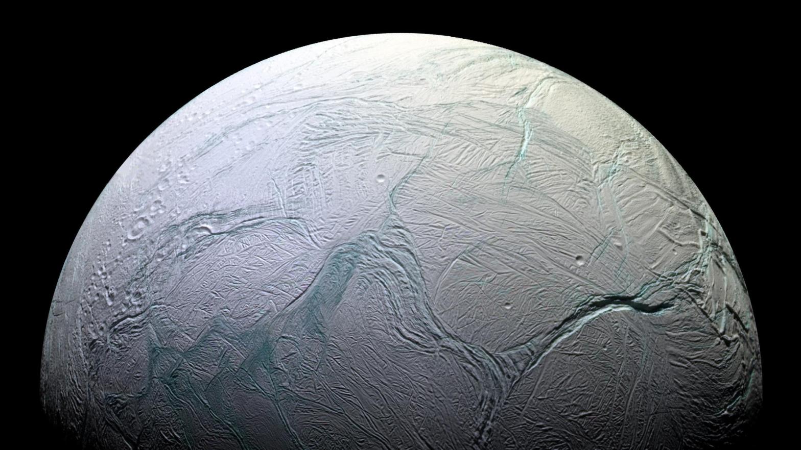 Saturn's moon Enceladus, which features a warm subsurface ocean.  (Image: NASA)