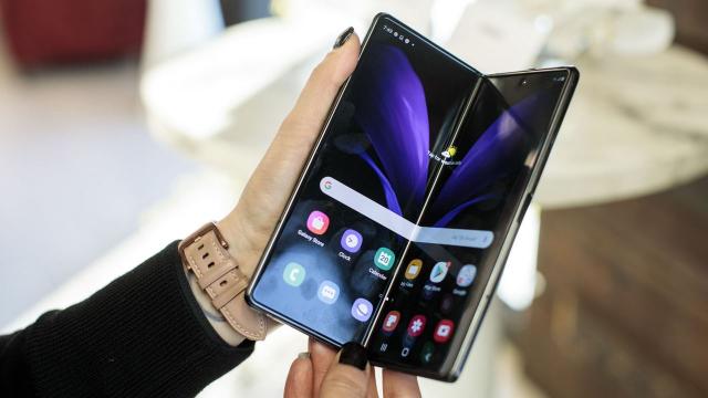 Get Samsung’s Latest Foldable Phone for $500 Off