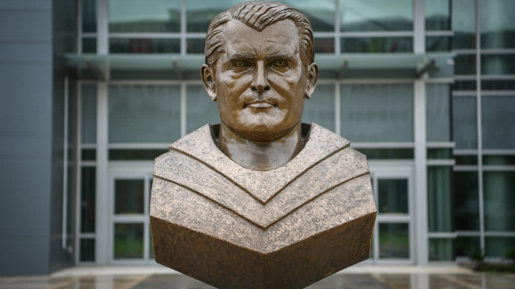 A bust of Wernher von Braun is seen at the administration complex of NASA's Marshall Space Flight Centre  in Huntsville, Alabama. (Photo: OREN ELLIOTT/AFP via Getty Images, Getty Images)