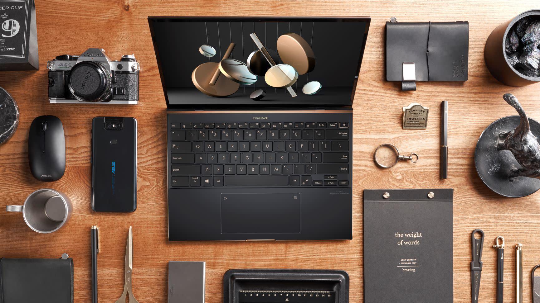 The ZenBook S is essentially a standard laptop version of the ZenBook Flip S with a few extra features.  (Photo: Asus)