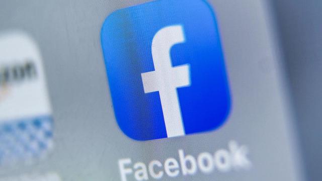 Facebook Blocks Suicide Livestream of French Euthanasia Supporter