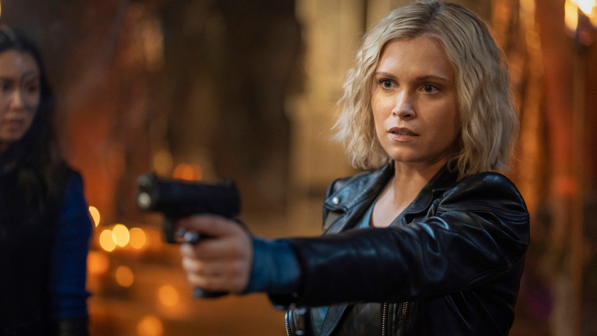 Clarke has rarely met someone she did not then murder. (Image: The CW)