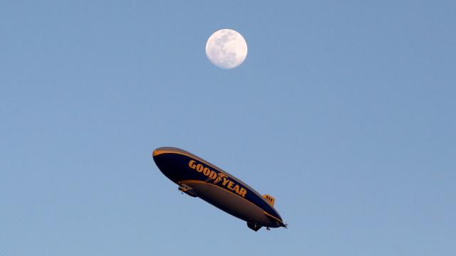 Traffic In New Jersey Stops For UFO Sighting, Which Was Actually The Goodyear Blimp
