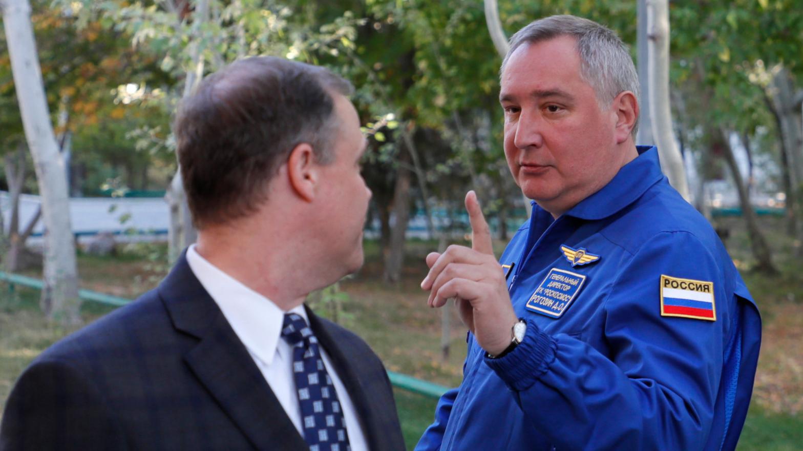 Dmitry Rogozin meeting with NASA administrator Jim Bridenstine at Baikonur cosmodrone in Kazakhstan in 2018. (Photo: Yuri Kotchetkov/AFP, Getty Images)