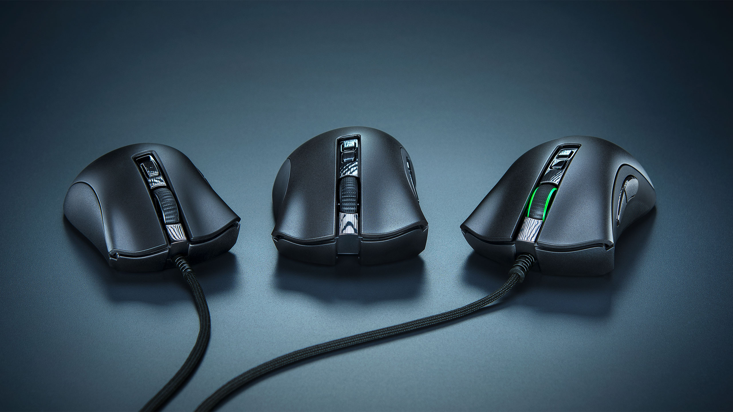 The new DeathAdder V2 Pro can be recharge using either is built-in USB-C port, or Razer's optional wireless charging cradle. (Photo: Razer)
