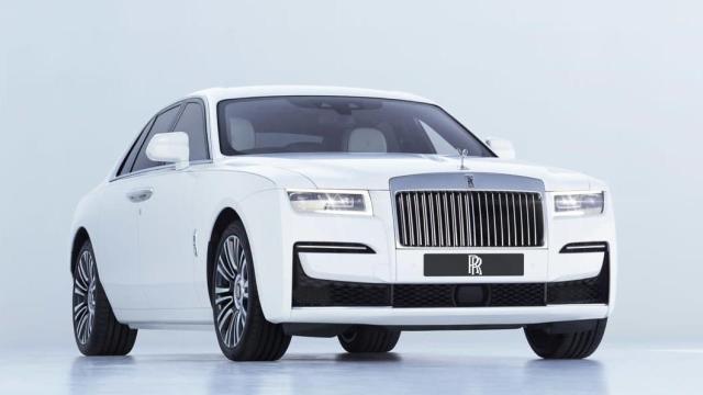 Here’s Why Rolls-Royce Has To Develop An Electric Car Now Even When There’s No Demand