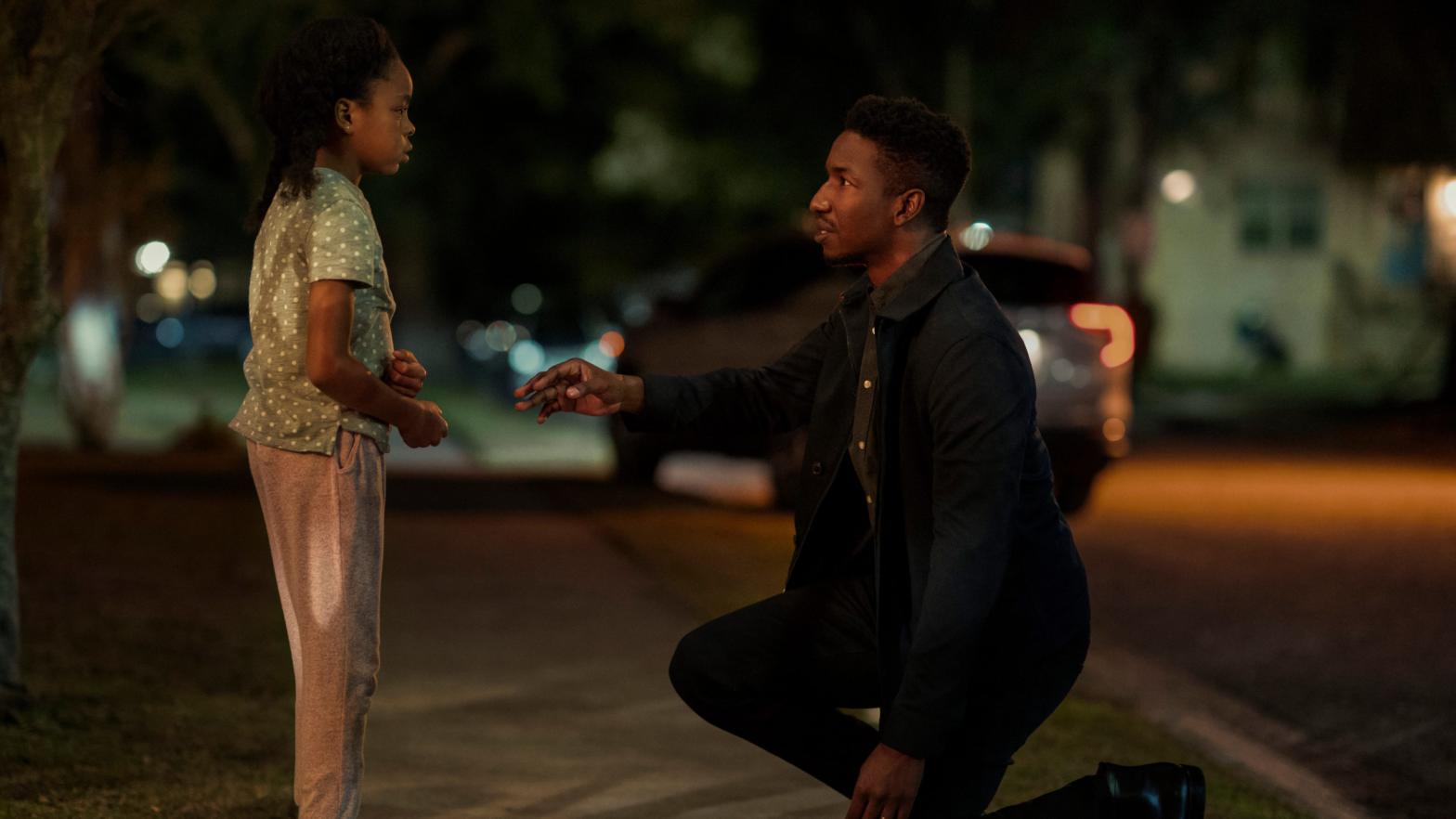Ave (Amanda Christine) confronts her dad (Mamoudou Athie). (Photo: Alfonso Bresciani/Amazon Studios)
