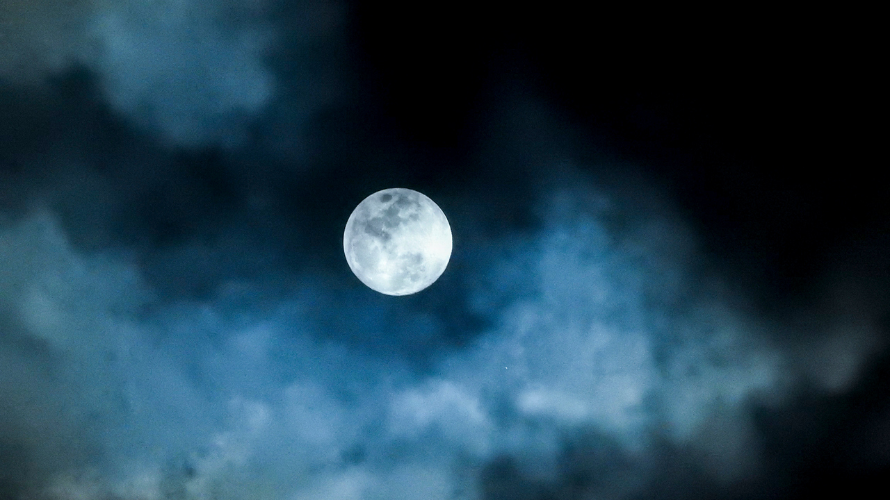halloween full moon blue moon 2020