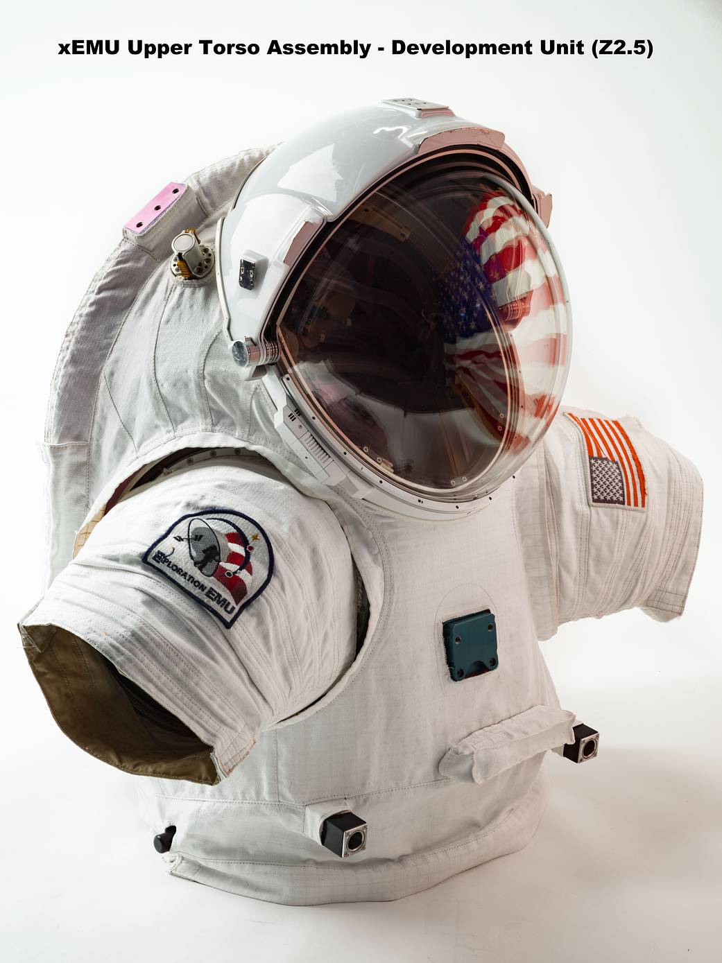 Development unit showing the upper torso and helmet.  (Image: NASA)