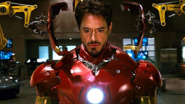 The Original Iron Man Suit Prop Had One Big Problem