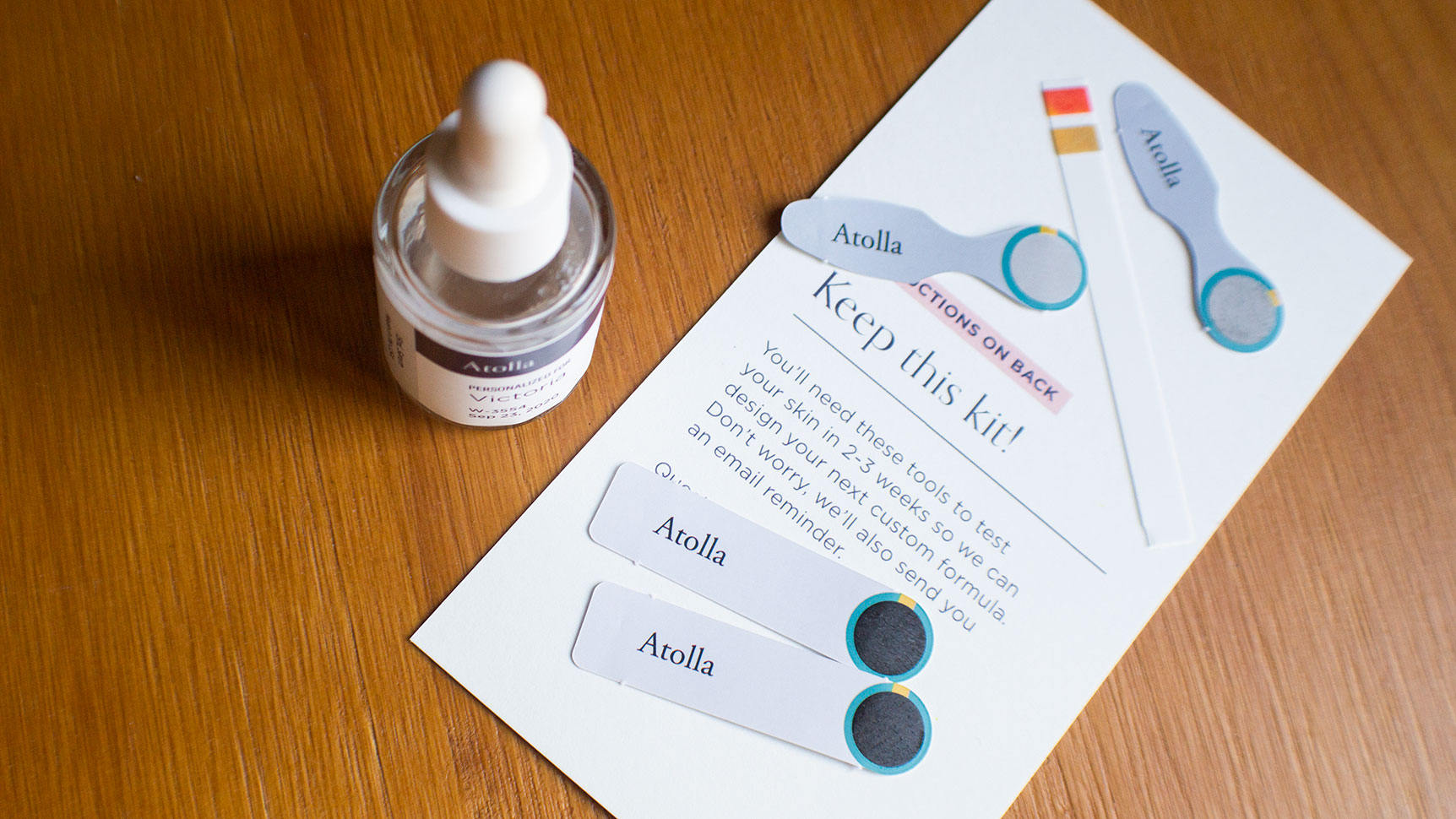 You get an oil test, moisture test, and pH test.  (Photo: Victoria Song/Gizmodo)