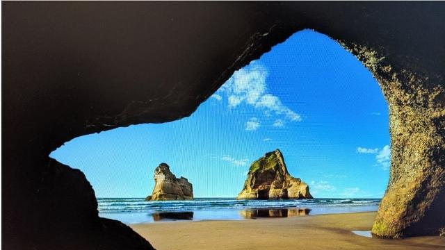 You’ll Never See This Windows Lock Screen The Same Way Again