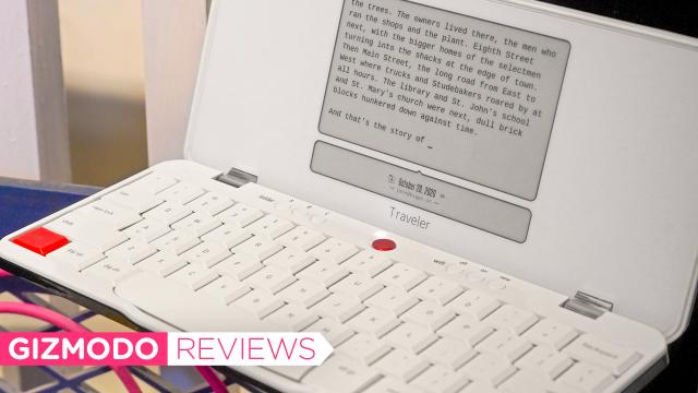 The Freewrite Traveler Is Beautiful Distraction-Free Writing That Won’t Finish Your Novel For You