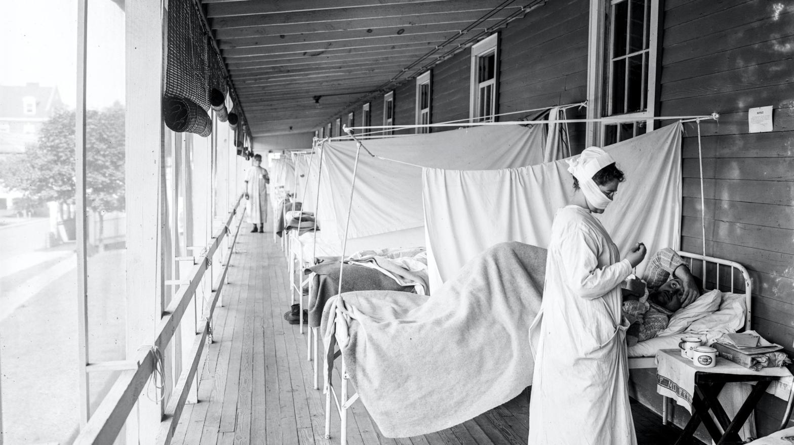 Walter Reed Hospital flu ward (ca. 1910–1920). (Photo: Original from Library of Congress. Digitally enhanced by rawpixel.)