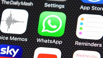 WhatsApp’s New “Vacation Mode” Doesn’t Seem Like Much Of a Vacation At All