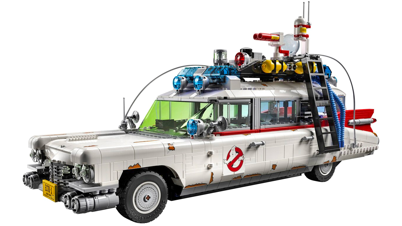 The new set includes a custom 14-stud wide windshield element. (Image: Lego)