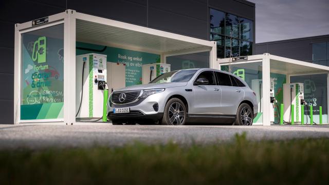 Plug-In Hybrids Could Save The Day For Mercedes-Benz In Europe