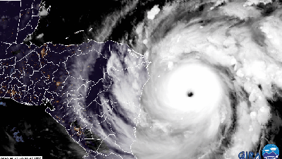 Hurricane Iota Is in Terrifying, Unprecedented Territory as It Approaches Central America